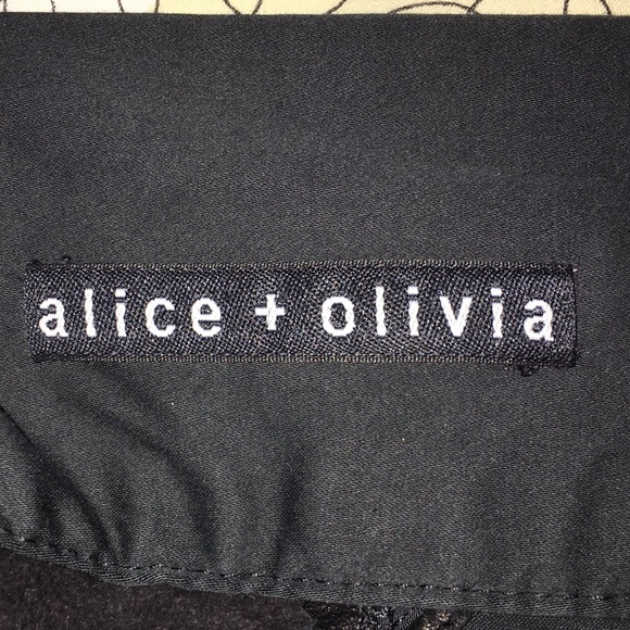 00 XS alice + olivia Leather GeoPatch Flirty Skirt - Picture 5 of 6